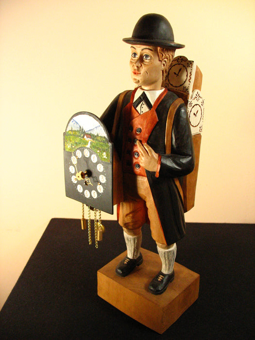MU 214 023 10 - Whistling Clock Peddler